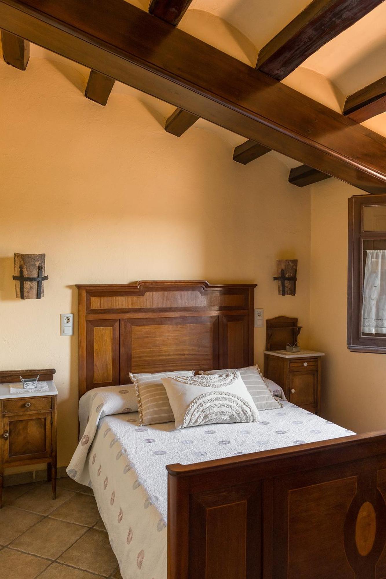 Cal Carulla Guest House L'Astor Bagian luar foto
