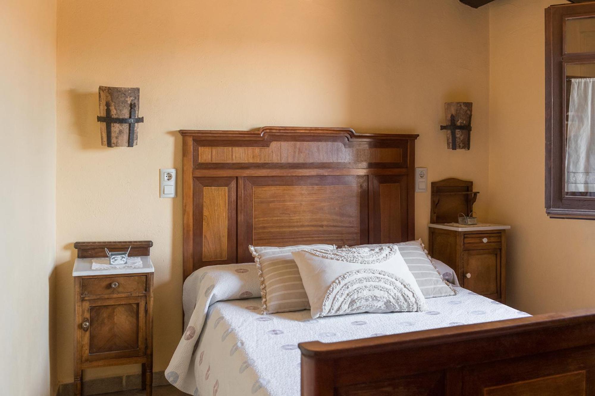 Cal Carulla Guest House L'Astor Bagian luar foto