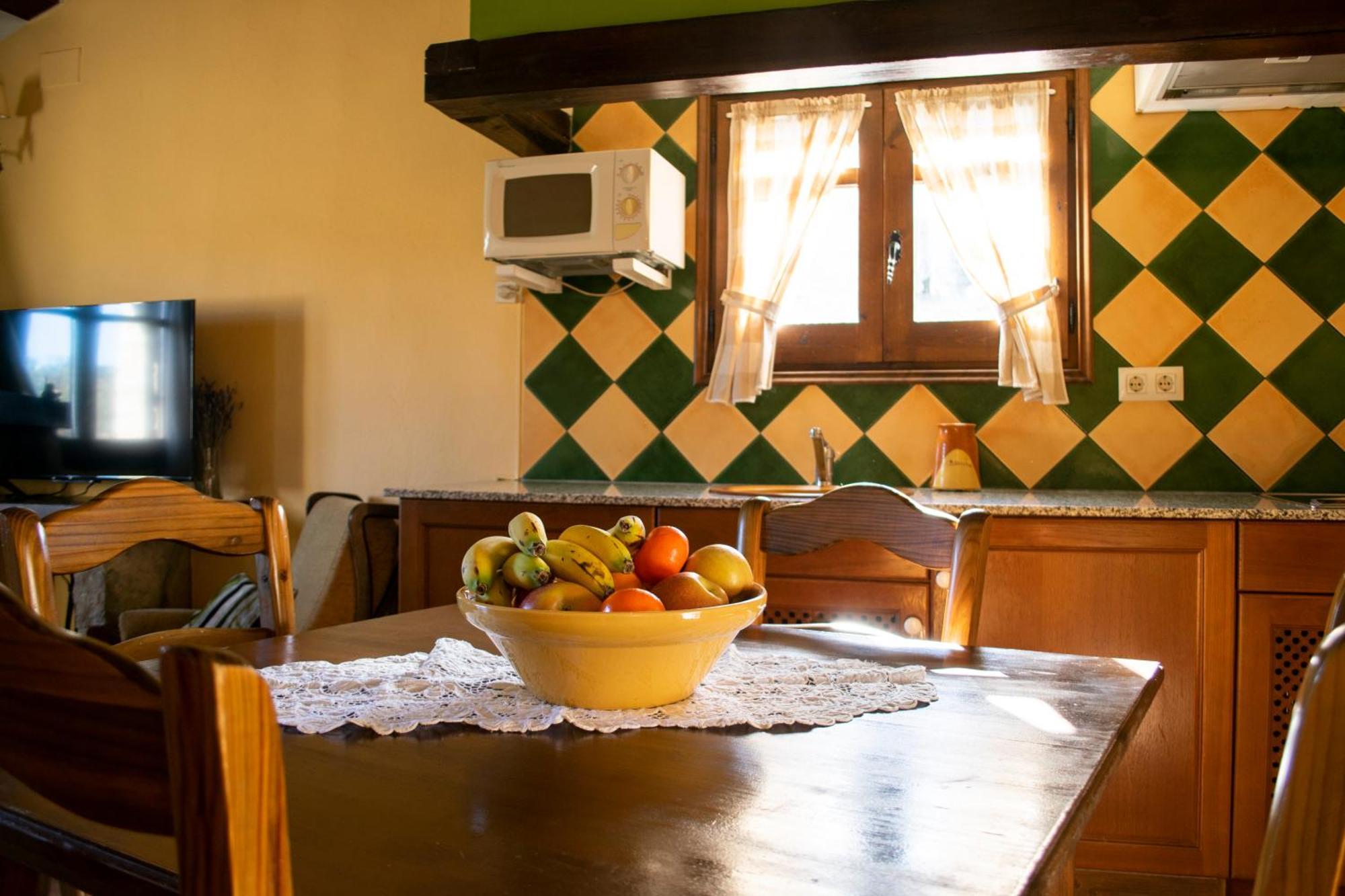 Cal Carulla Guest House L'Astor Bagian luar foto