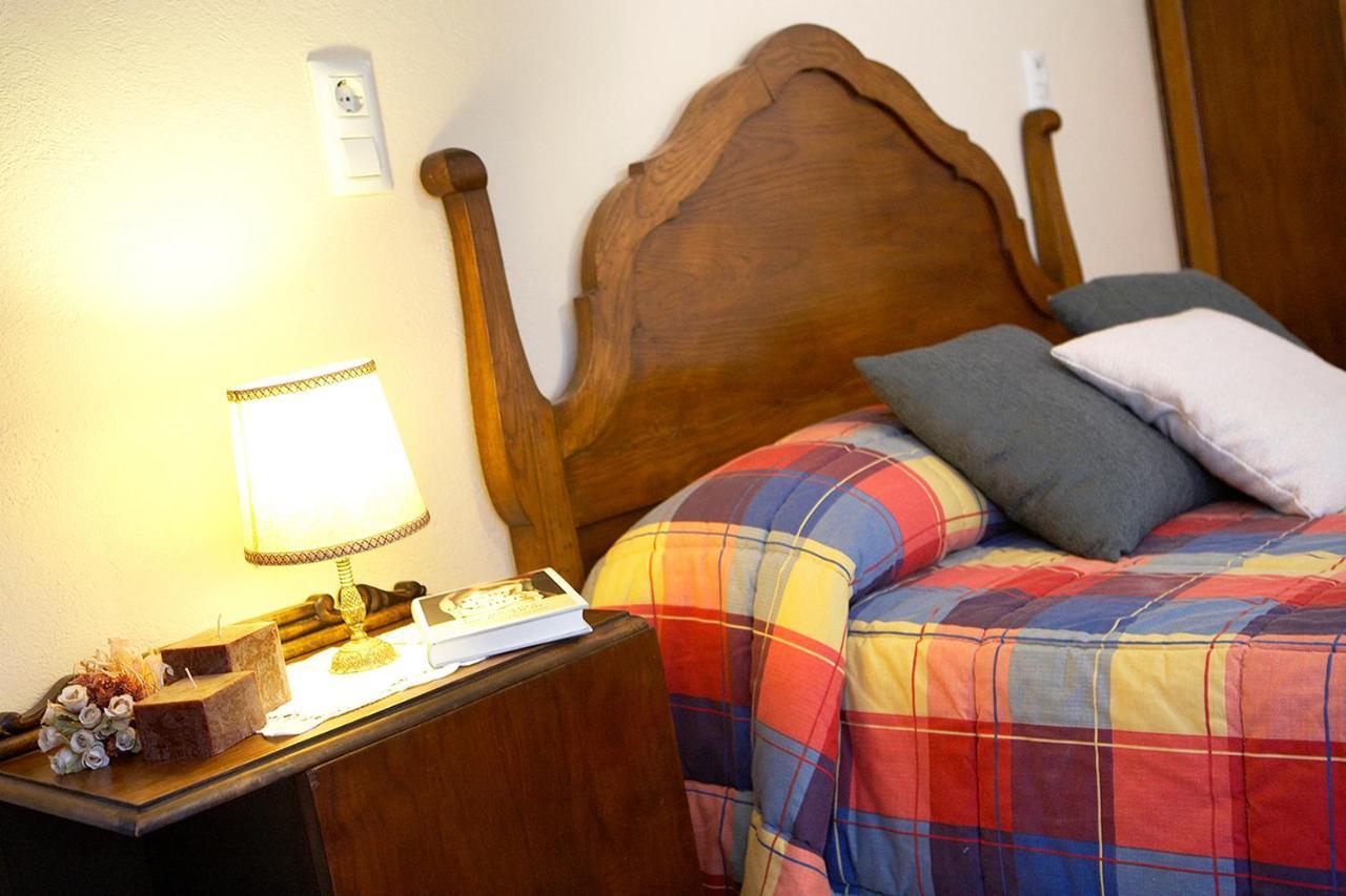 Cal Carulla Guest House L'Astor Bagian luar foto