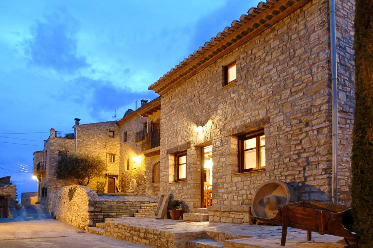 Cal Carulla Guest House L'Astor Bagian luar foto