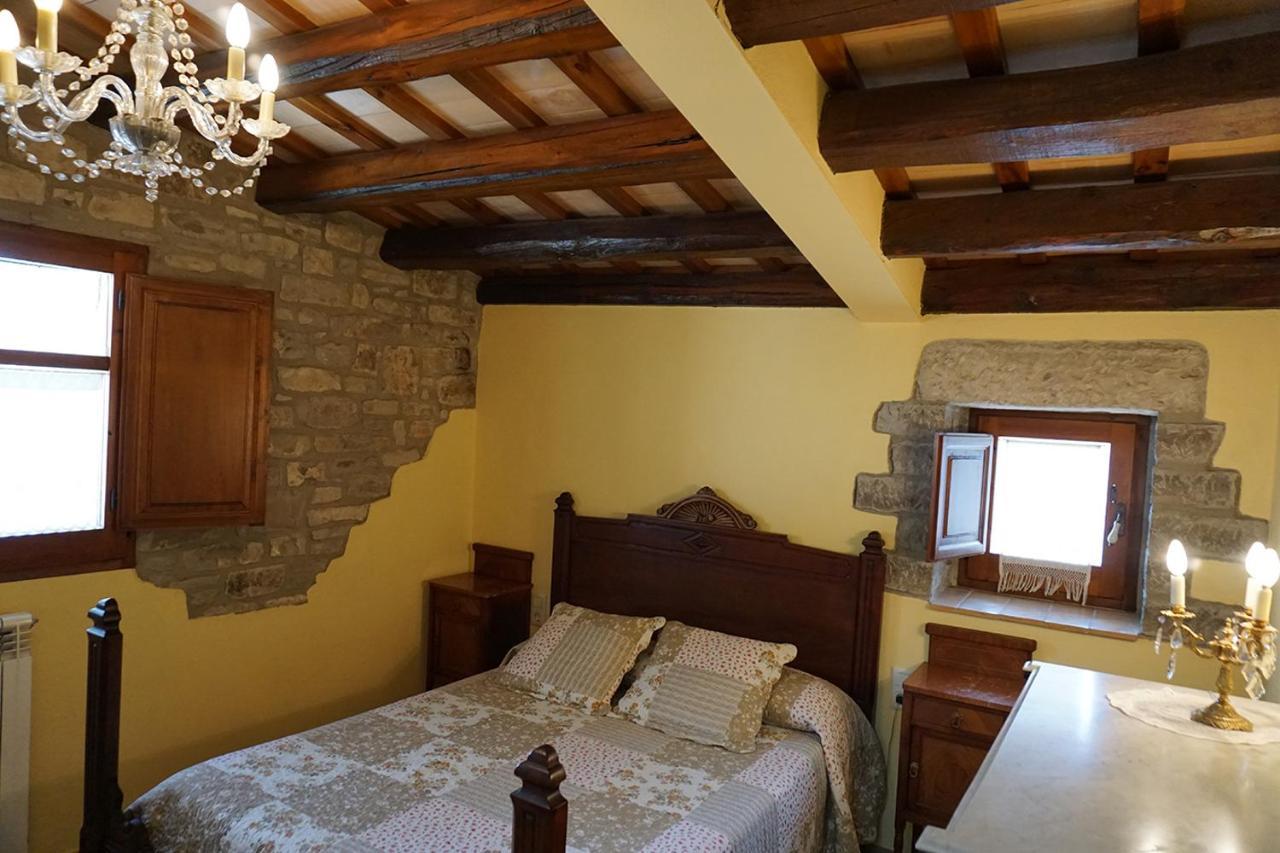 Cal Carulla Guest House L'Astor Bagian luar foto