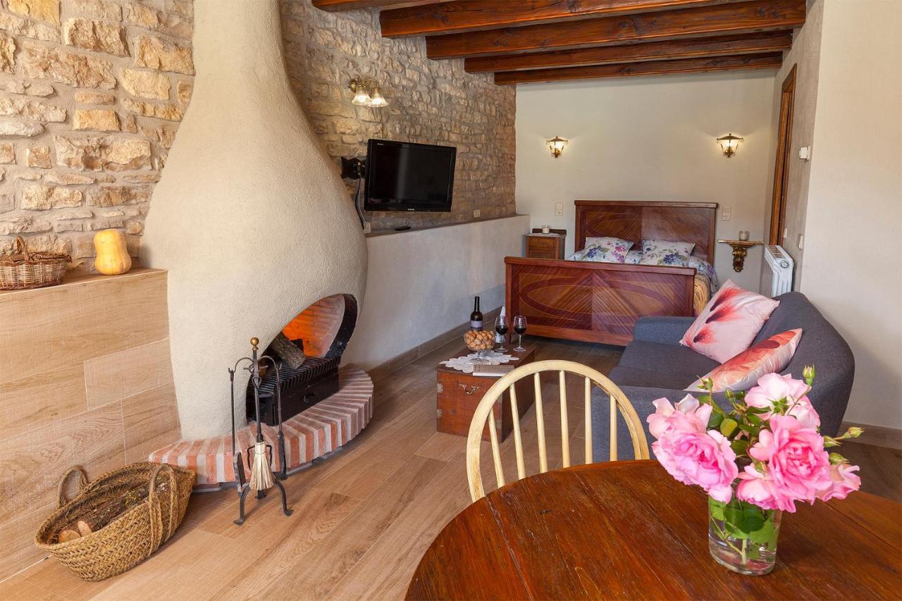 Cal Carulla Guest House L'Astor Bagian luar foto